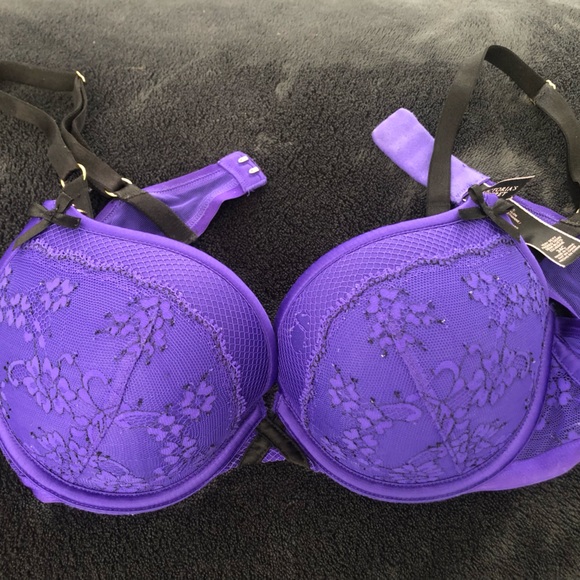 Victorias Secret Bra 34C - Picture 1 of 3